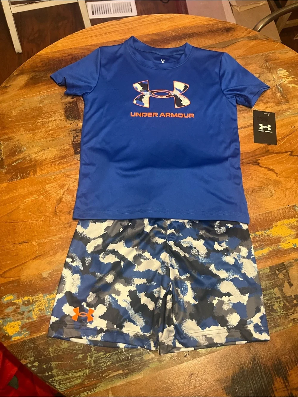 NWT Under Armour Boys 2 Piece Shorts Set